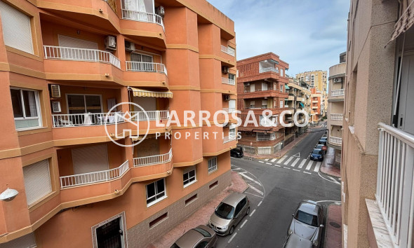 Resale - Apartment - Torrevieja - Los Locos Beach