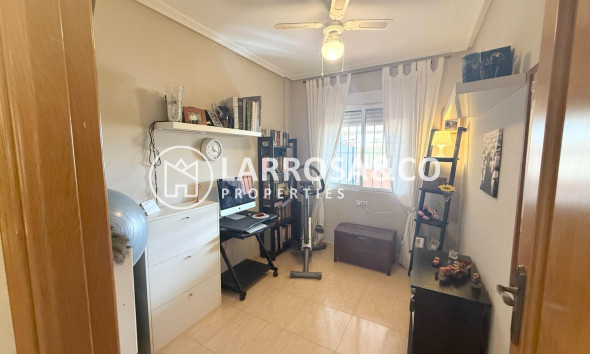 Resale - Semi Detached - Torrevieja - El limonar