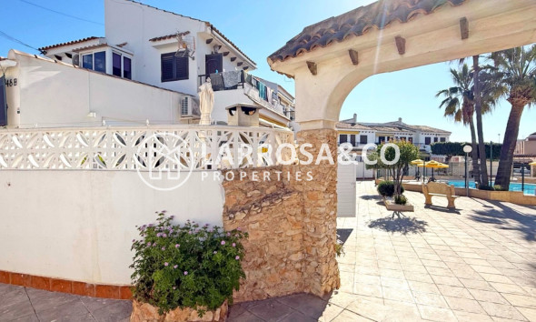 Resale - Bungalow - Torrevieja - Costa Blanca