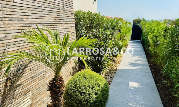 Resale - Detached House/Villa - Algorfa - Club De Golf La Finca