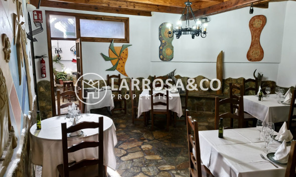 Resale - Commercial space - Alicante - Costa Blanca