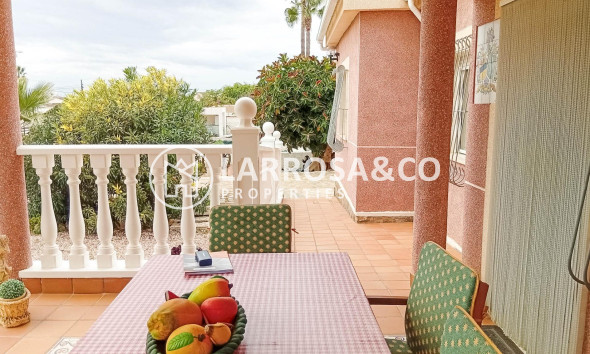 Herverkoop - Villa - Torrevieja - La Siesta - El Salado - Torreta