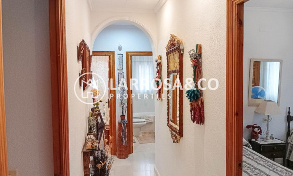 Herverkoop - Villa - Torrevieja - La Siesta - El Salado - Torreta