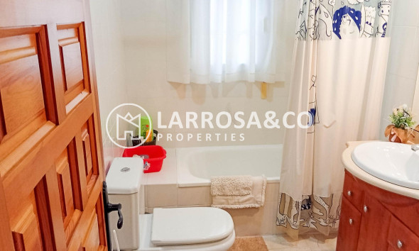 Herverkoop - Villa - Torrevieja - La Siesta - El Salado - Torreta