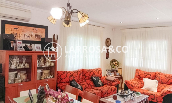 Herverkoop - Villa - Torrevieja - La Siesta - El Salado - Torreta