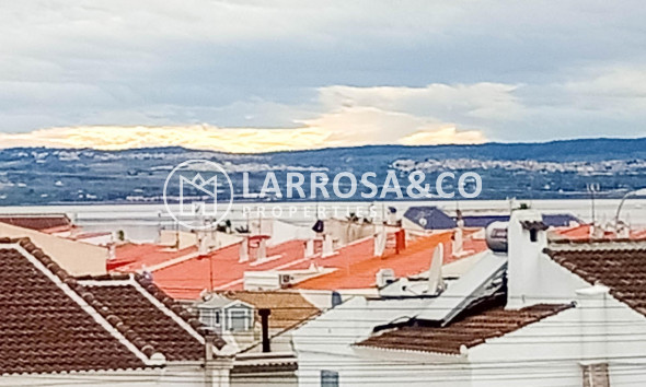 Herverkoop - Villa - Torrevieja - La Siesta - El Salado - Torreta