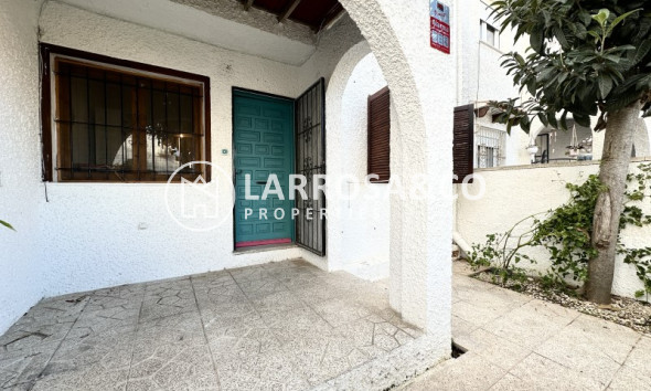 Resale - Semi-detached house - Torrevieja - Costa Blanca