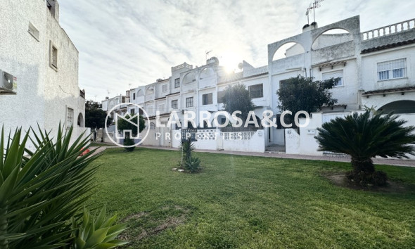 Resale - Semi-detached house - Torrevieja - Costa Blanca