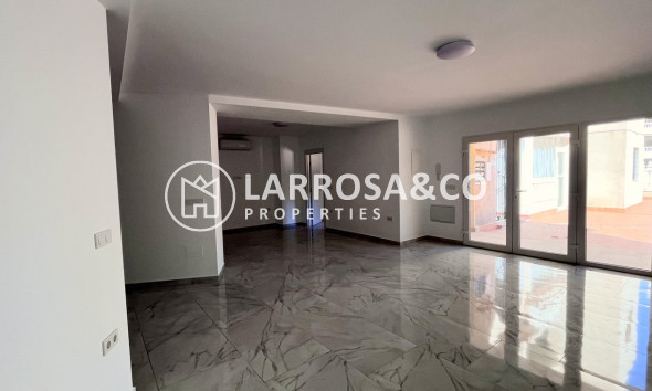 Вторичный рынок - Бунгало - Торревьеха - torrevieja