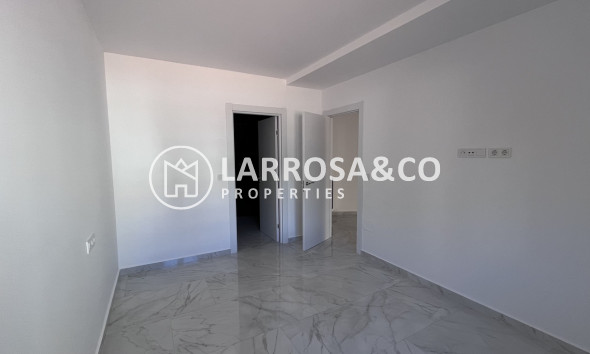 Вторичный рынок - Бунгало - Торревьеха - torrevieja