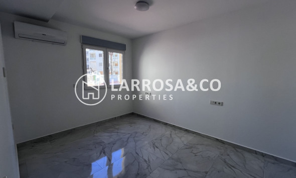 Вторичный рынок - Бунгало - Торревьеха - torrevieja