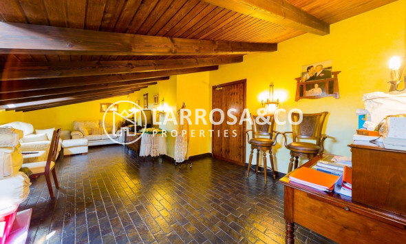 Reventa - Finca - Almoradí - Camino De Catral