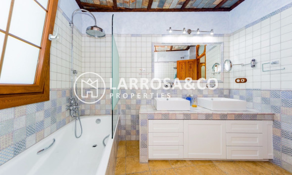 Reventa - Finca - Almoradí - Camino De Catral