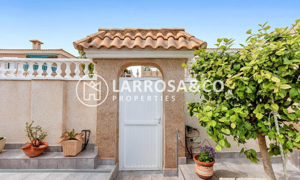 A Vendre - Villa - Torrevieja - Los Balcones - Los Altos del Edén