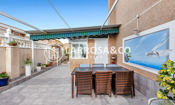 A Vendre - Villa - Torrevieja - Los Balcones - Los Altos del Edén