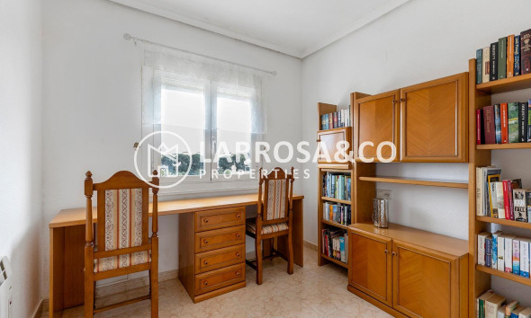 A Vendre - Villa - Torrevieja - Los Balcones - Los Altos del Edén