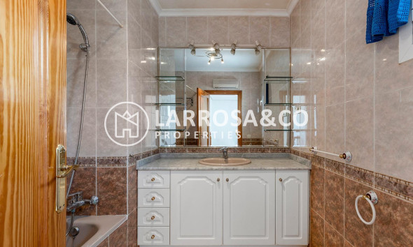 A Vendre - Villa - Torrevieja - Los Balcones - Los Altos del Edén