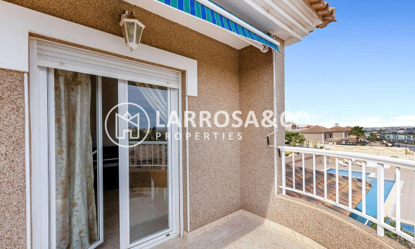 A Vendre - Villa - Torrevieja - Los Balcones - Los Altos del Edén