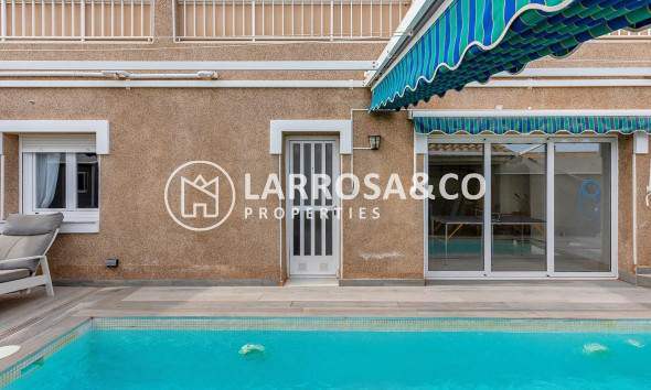 A Vendre - Villa - Torrevieja - Los Balcones - Los Altos del Edén