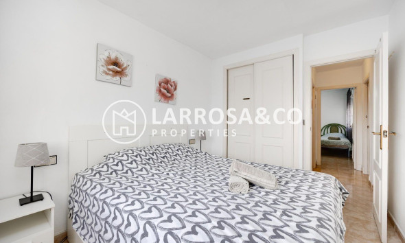 Resale - Bungalow - Torrevieja - La Siesta - El Salado - Torreta