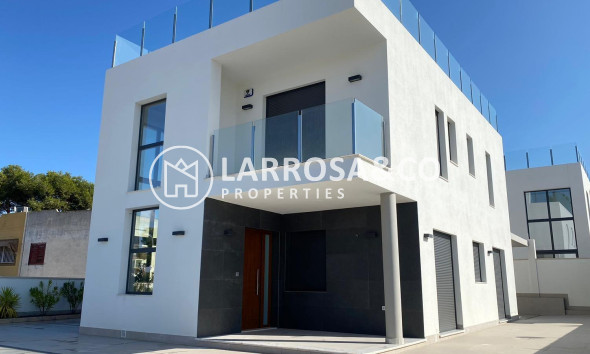 Herverkoop - Villa - Torrevieja - Los Balcones