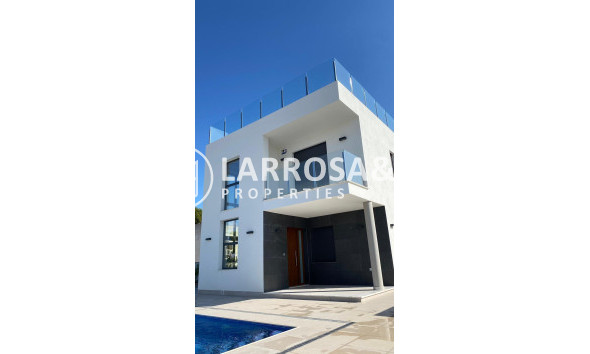 Herverkoop - Villa - Torrevieja - Los Balcones