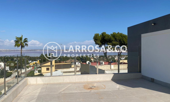 Herverkoop - Villa - Torrevieja - Los Balcones