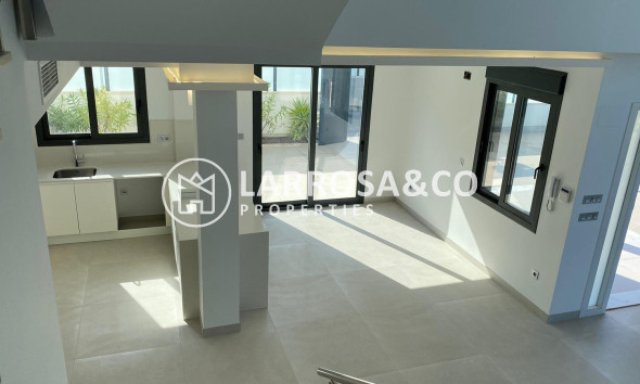 Herverkoop - Villa - Torrevieja - Los Balcones