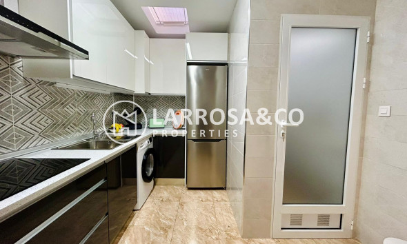 Resale - Semi-detached house - Torrevieja - Costa Blanca