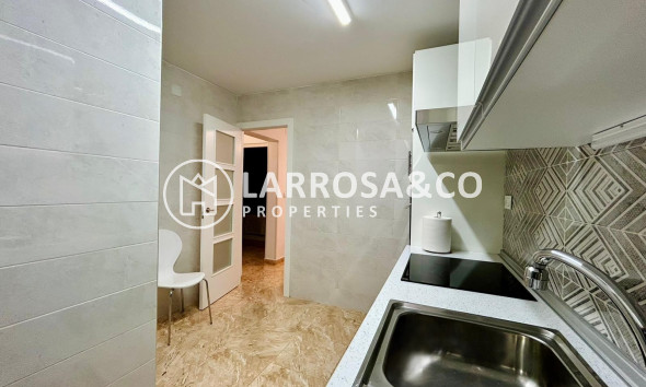 Resale - Semi-detached house - Torrevieja - Costa Blanca