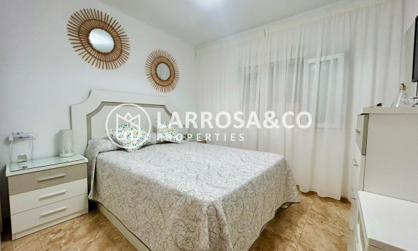 Resale - Semi-detached house - Torrevieja - Costa Blanca