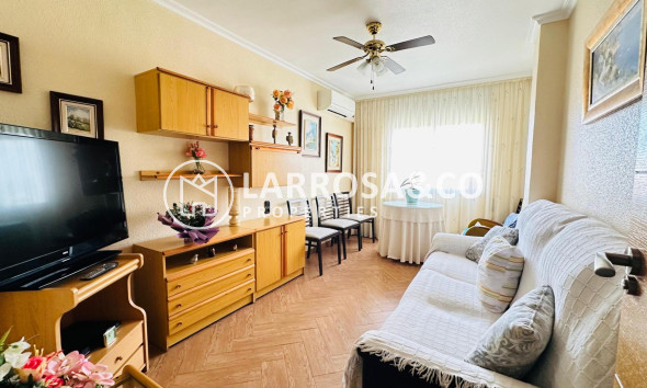 Resale - Apartment - Torrevieja - Centro
