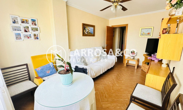 Resale - Apartment - Torrevieja - Centro