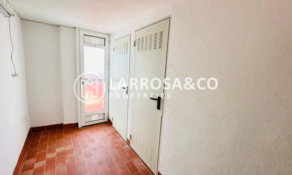 Resale - Apartment - Torrevieja - Centro