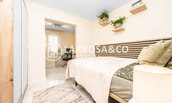 Reventa - Bungalow - Torrevieja - Torretas