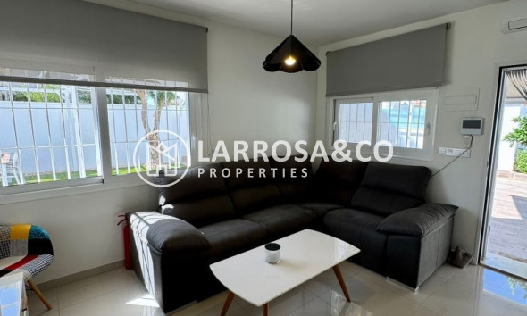 Herverkoop - Villa - Torrevieja - Costa Blanca