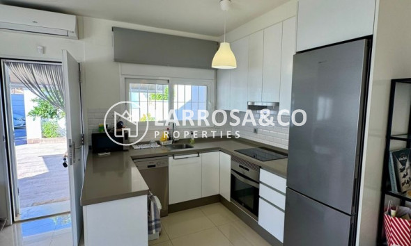 Herverkoop - Villa - Torrevieja - Costa Blanca
