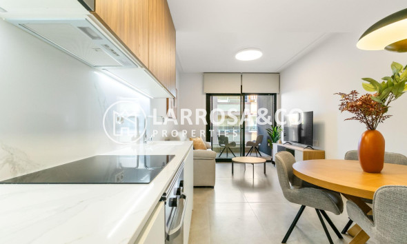 Reventa - Apartamento - Torrevieja - Playa del cura