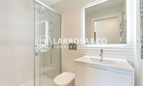 Reventa - Apartamento - Torrevieja - Playa del cura