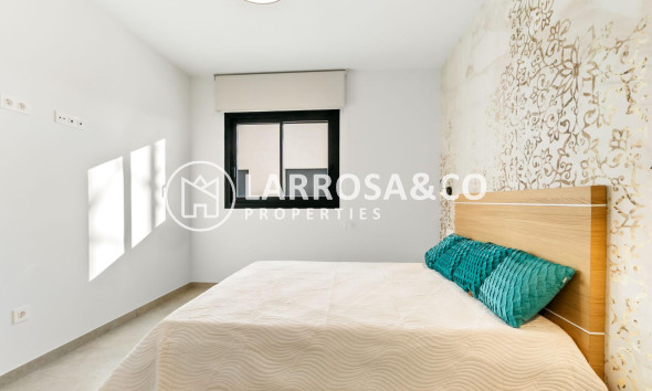 Reventa - Apartamento - Torrevieja - Playa del cura