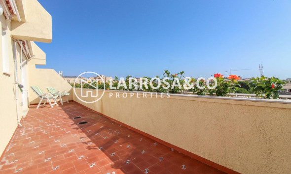 A Vendre - Penthouse  - Torrevieja - Punta Prima