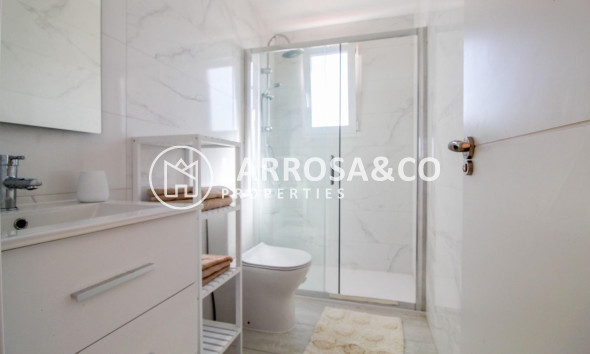 A Vendre - Penthouse  - Torrevieja - Punta Prima