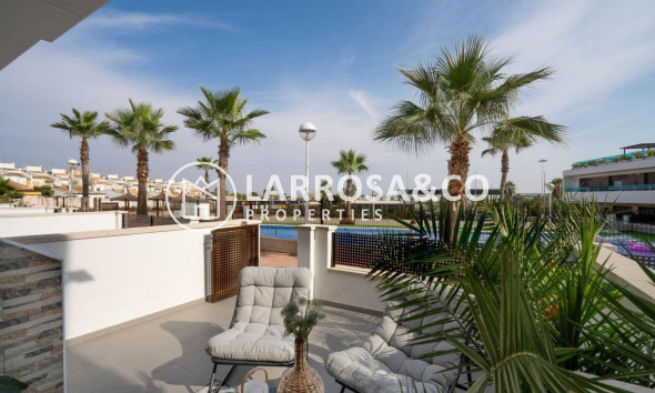 Вторичный рынок - Бунгало - Торревьеха - Los Balcones - Los Altos del Edén