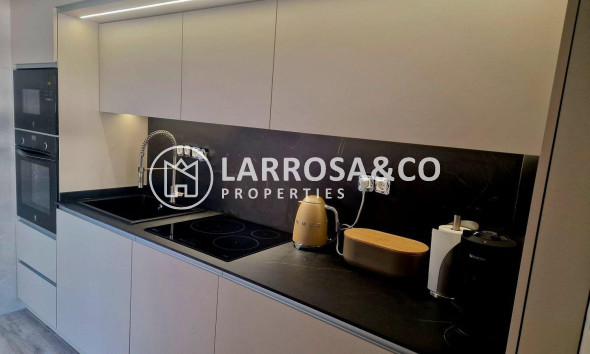 Вторичный рынок - Бунгало - Торревьеха - Los Balcones - Los Altos del Edén