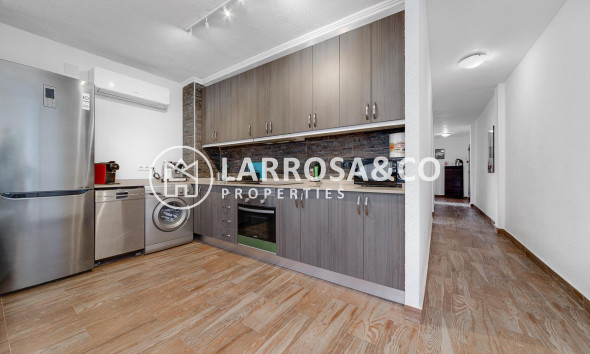 Reventa - Apartamento - Torrevieja - Playa del cura