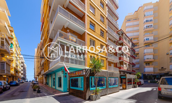 Reventa - Apartamento - Torrevieja - Playa del cura