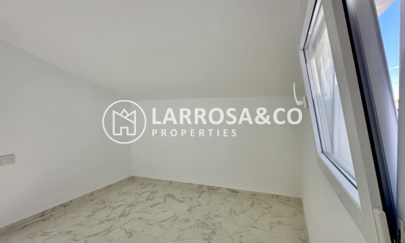 Reventa - Adosado - Torrevieja - Costa Blanca