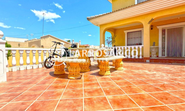 A Vendre - Villa - Torrevieja - Costa Blanca