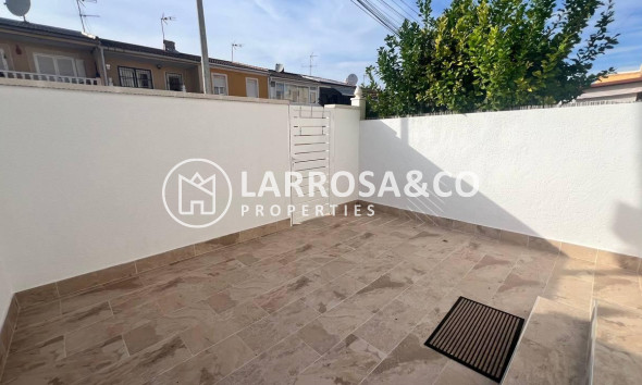 Resale - Semi-detached house - Torrevieja - Los Balcones - Los Altos del Edén