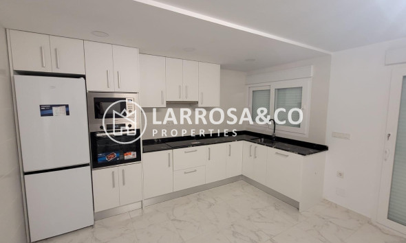 Resale - Semi-detached house - Torrevieja - Los Balcones - Los Altos del Edén